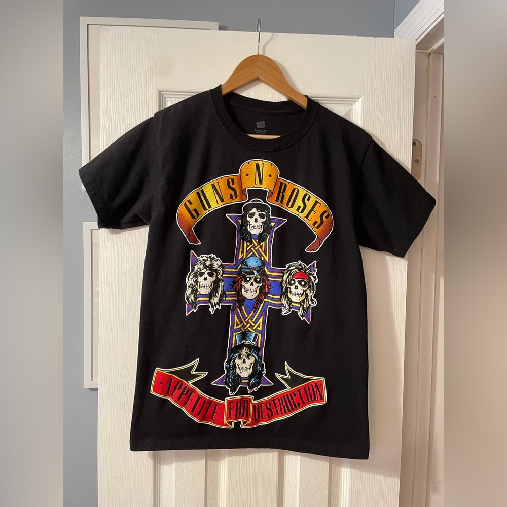 Mens small guns n roses band tshirt tee shirt short sleeve rock metal music